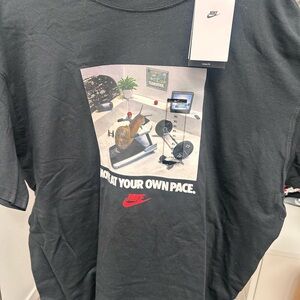 Nike Black Graphic T-Shirt